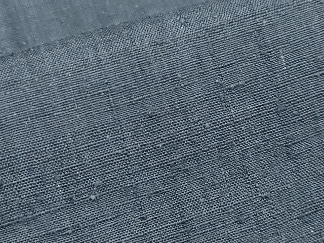 平和屋本店○極上 本場結城紬 重要無形文化財 色無地 錆鉄御納戸色