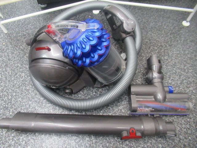 ジャンク品 dyson ダイソン DC63 掃除機 クリーナー 動作確認済み