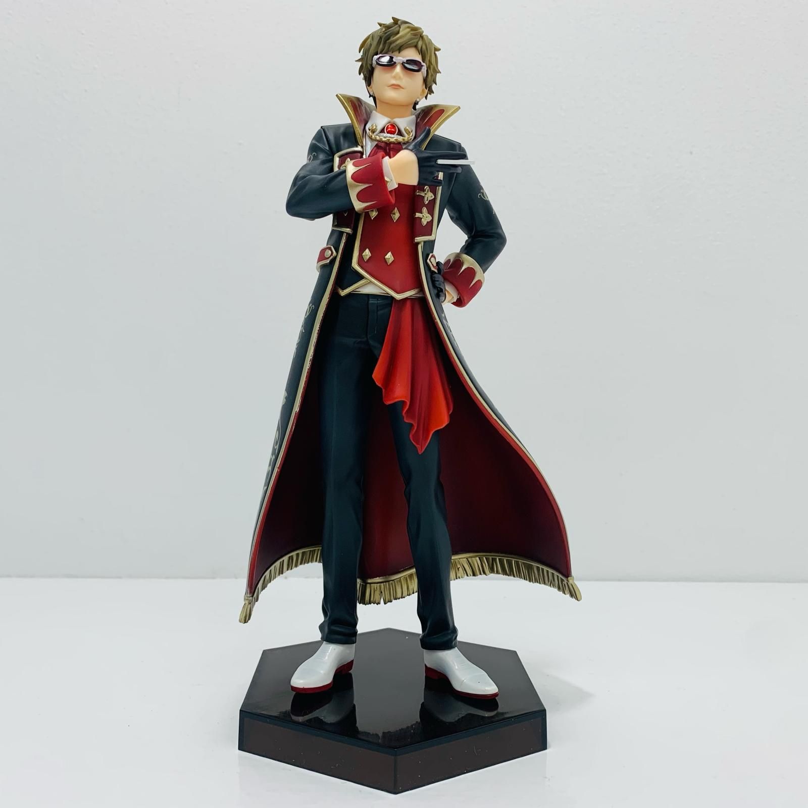 飾磨店】 中古 Dealer-GACKT-1/8フィギュア-ナムコ限定 - メルカリ