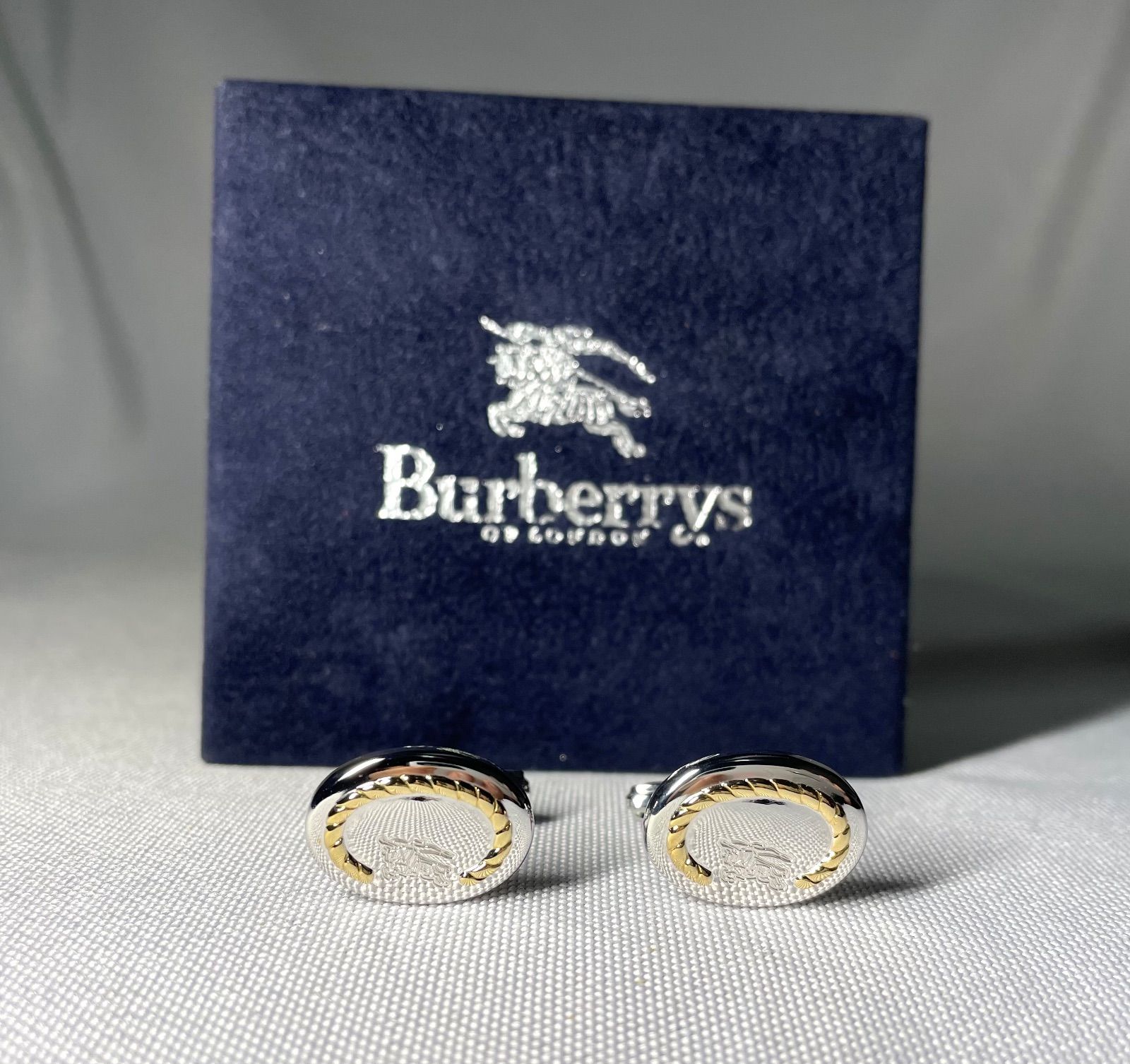 新品 未使用 BURBERRY バーバリー カフス タイピン ホース 馬 ロゴ 美品 バーバリー Burberrys 騎士/ホース ロゴ ネクタイピン カフス