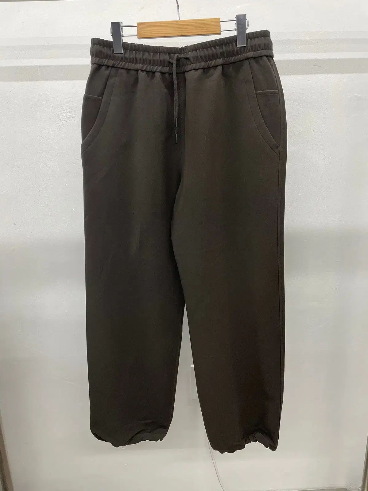 The SYSTEM homme ワイドフィット 밴딩 ストレッチ パンツ 34インチ