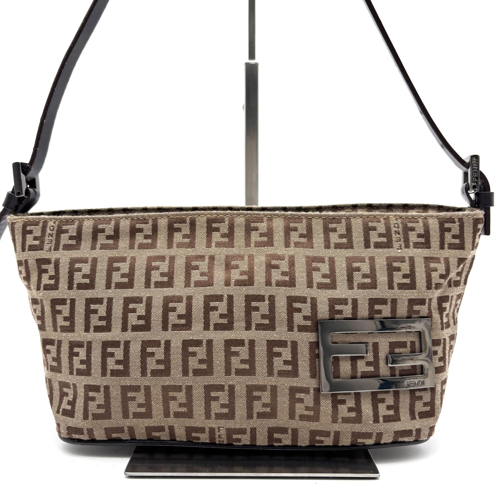 本物 美品■フェンディ■ズッカ ズッキーノ アクセサリーポーチ ハンドポーチ 美品 FENDI フェンディ アクセサリーポーチ ズッキーノ ズッカ