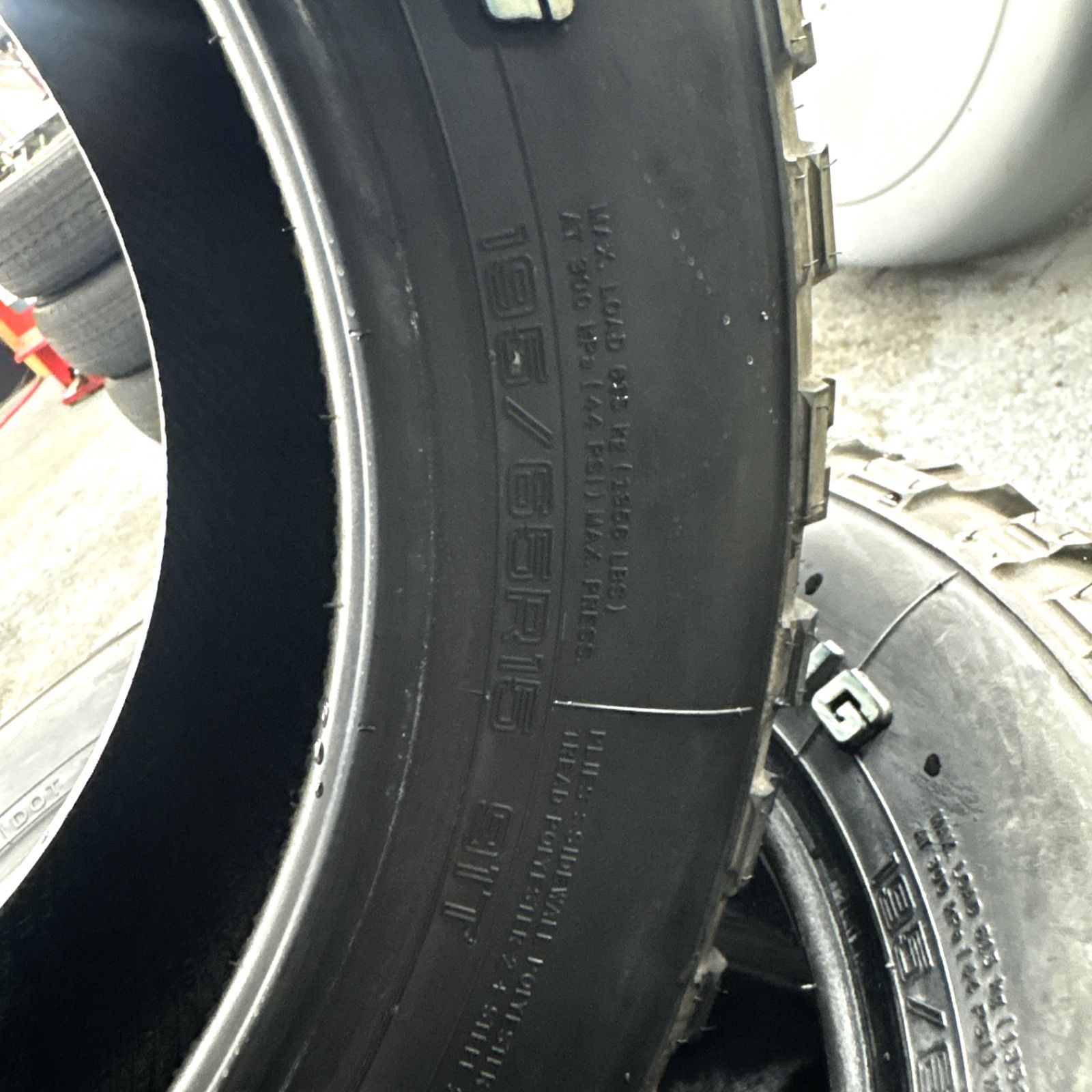 バリ溝 ナンカン マッドタイヤ NK WD M|T 195|65 R 15