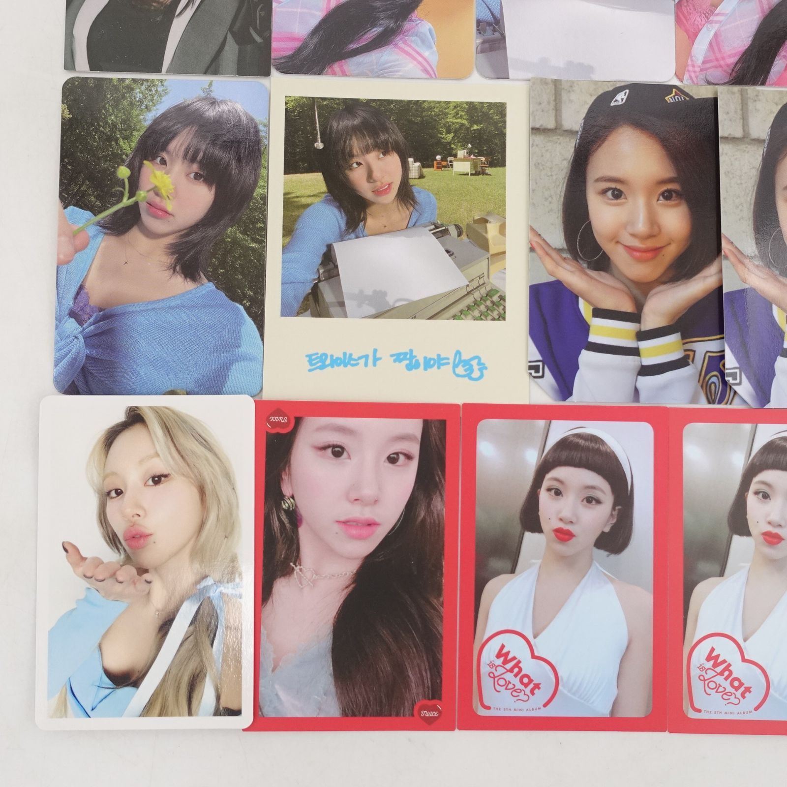 TWICE チェヨン　写真集&フォトカード&トランプ TWICE チェヨン 写真集&フォトカード&トランプ - メルカリ
