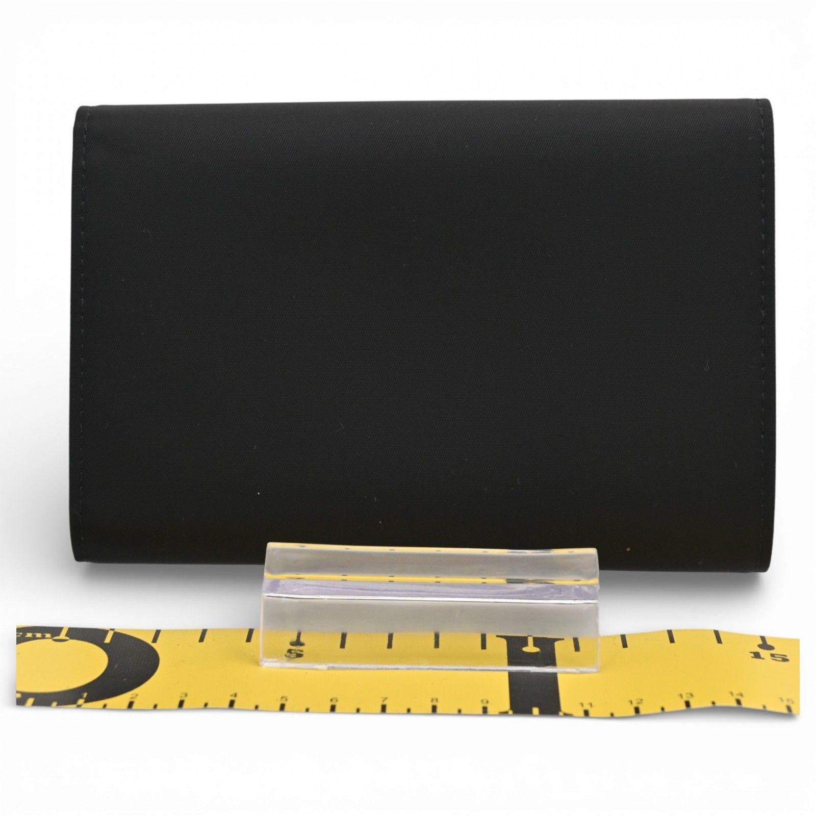 プラダ ロゴプレート テスート 財布 ブラック Aランク pr 2424 hh