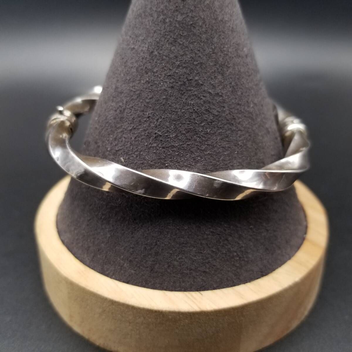 ビンテージ シルバー ロープデザイン ブレスレット イタリア製 ツイスト ビンテージ シルバー ロープデザイン ブレスレット イタリア製 ツイスト