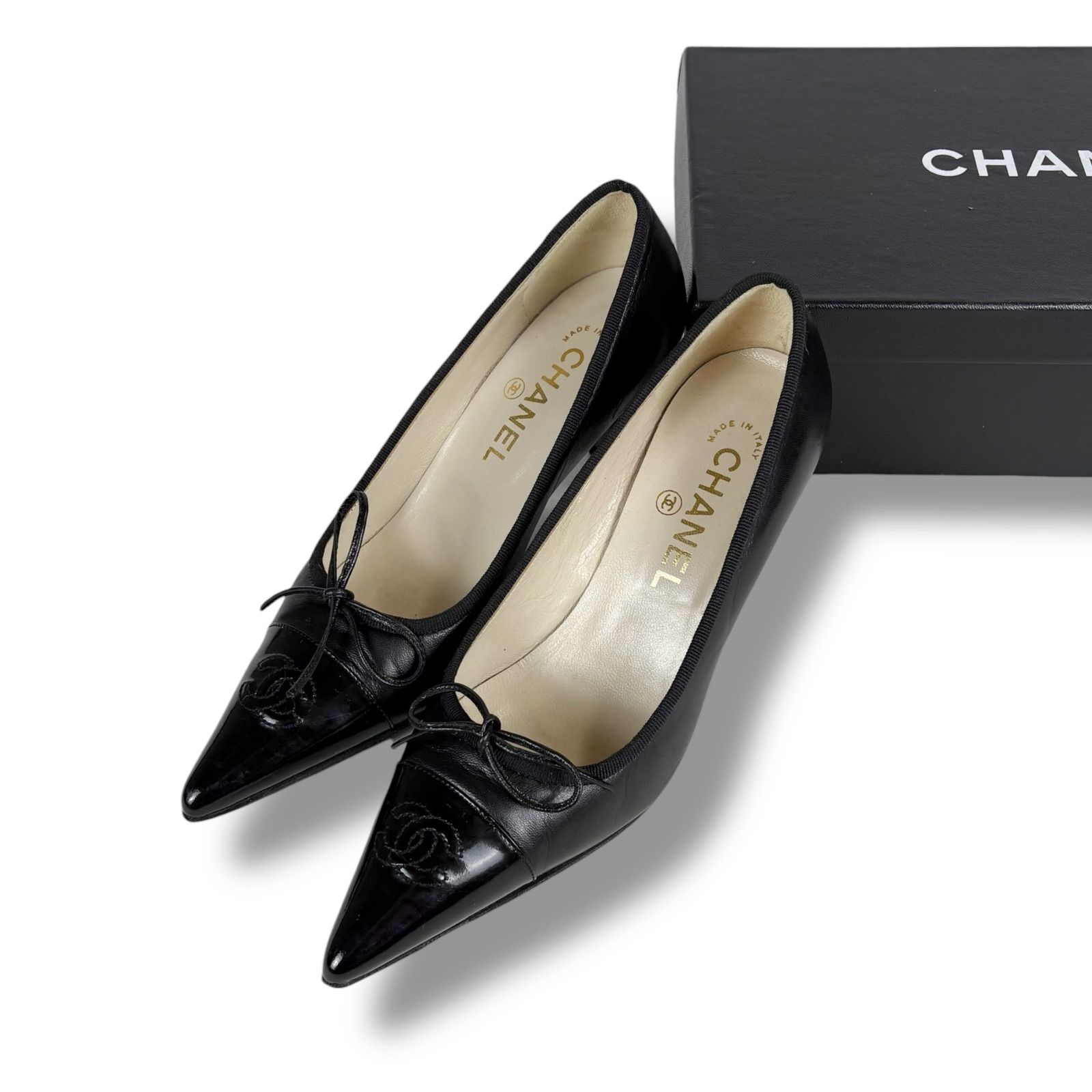 シャネル CHANEL ポインテッドトゥ パンプス リボン ココマーク