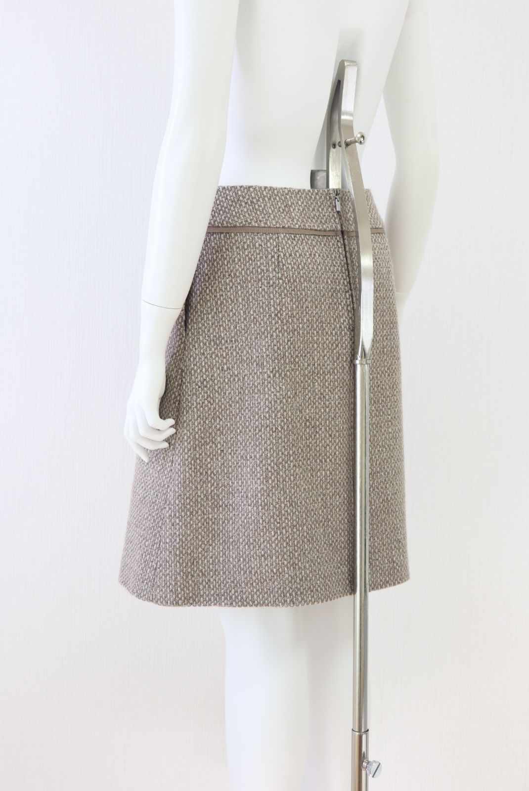 FOXEY カシミヤブレンドツイードスカート 40347 ベージュ|グレージュ 38 フォクシー その他 ひざ丈スカート スカート