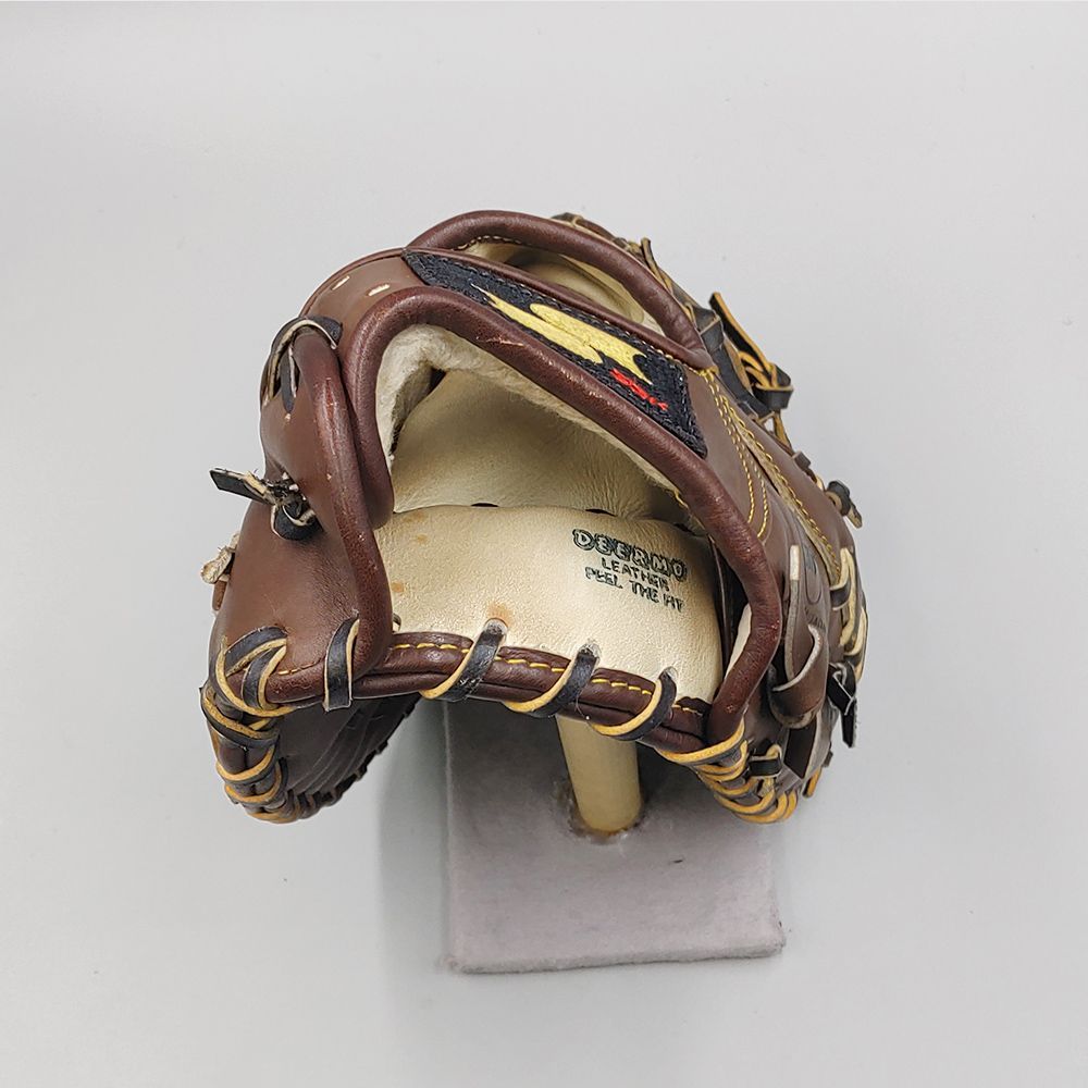 クリーニング済み】 SSK 軟式用 ファーストミット 型付け済み