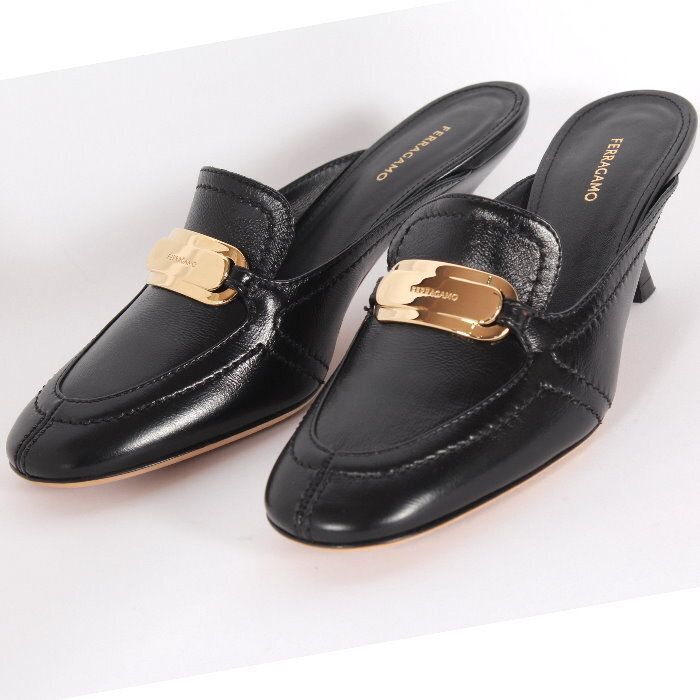 フェラガモ ELODYE エロディ ミュール 0773104 140 ブラック 5 cmヒール レザー プラークヴァラ VARA ロゴプレート スリッポン シューズ パンプス サンダル レディース