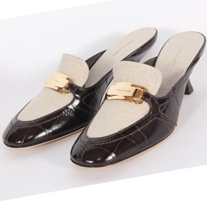 フェラガモ ELODYE エロディ ミュール 0773906 110 ダークブラウン×ナチュラル 5.5 cmヒール レザー×ファブリック プラークヴァラ VARA ロゴプレート スリッポン シューズ パンプス サンダル レディース