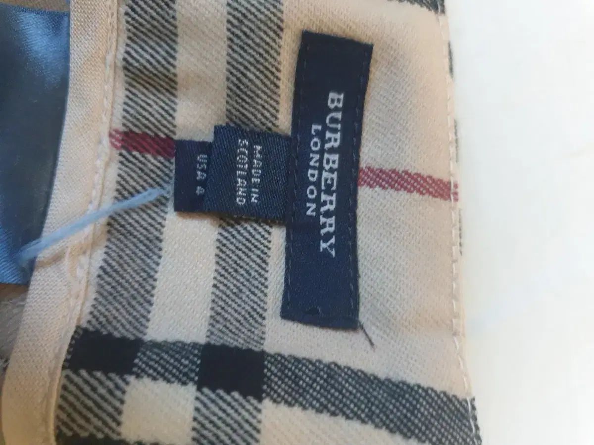 BURBERRY バーバリー ノヴァチェック チェック Rab(ラブ) プリーツ