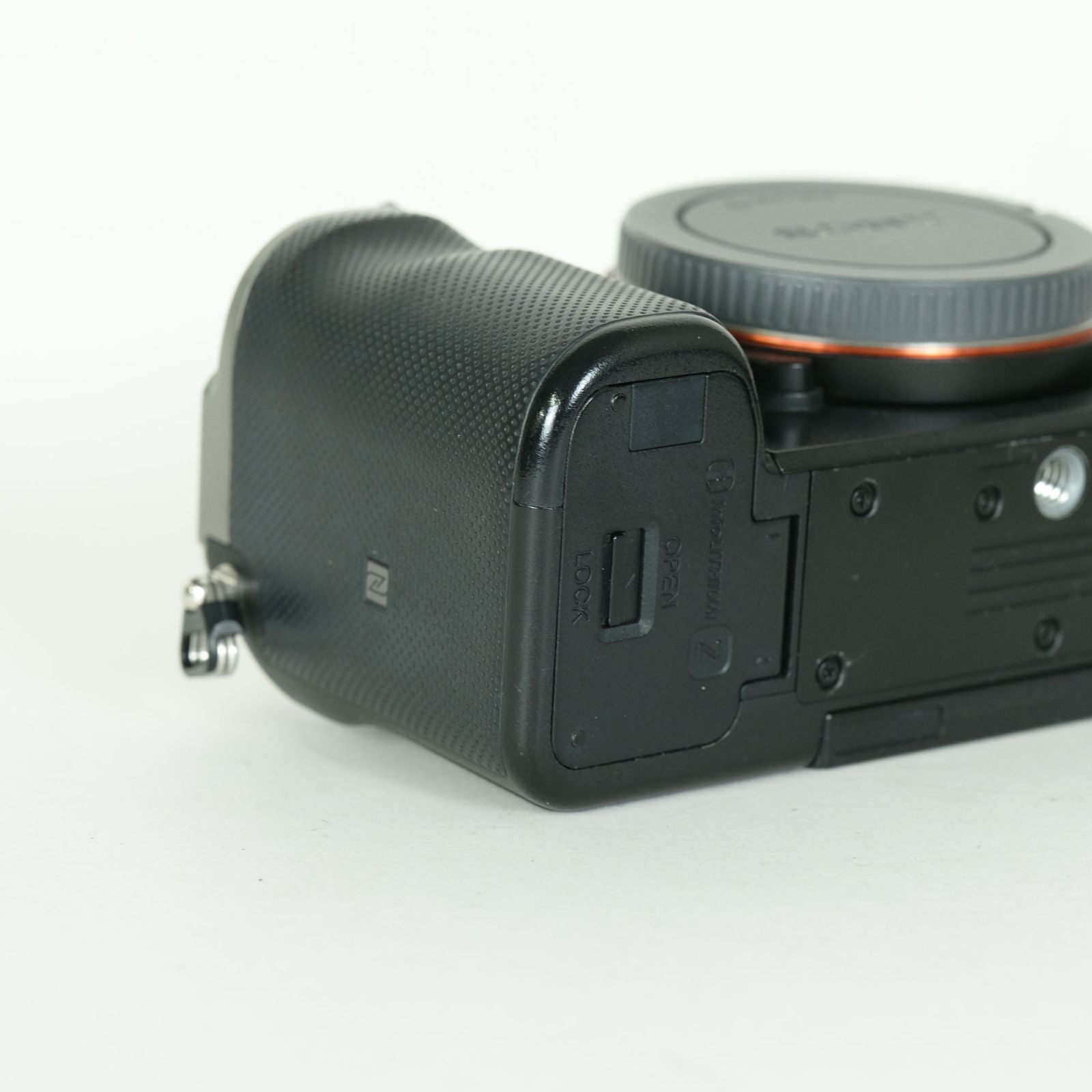 シャッター数69 913回