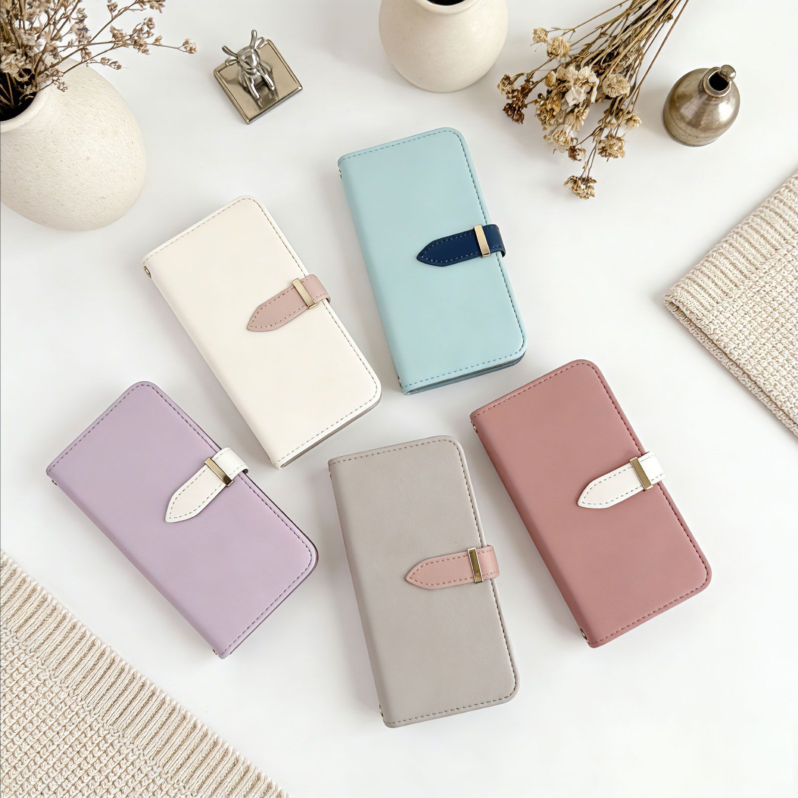 新品未使用】 SO-03J/SOV35/602SO Xperia XZs ストラップ付き 手帳型