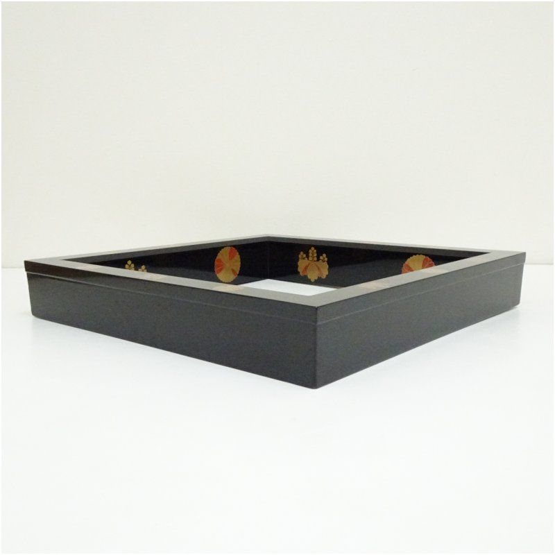 春象造 高台寺蒔絵炉縁 共箱 茶道具 茶道 おしゃれ ろぶち 茶室 お茶 お茶席 茶器 炉壇 道具 骨董 抹茶 茶会 茶の湯 木の枠 春秋