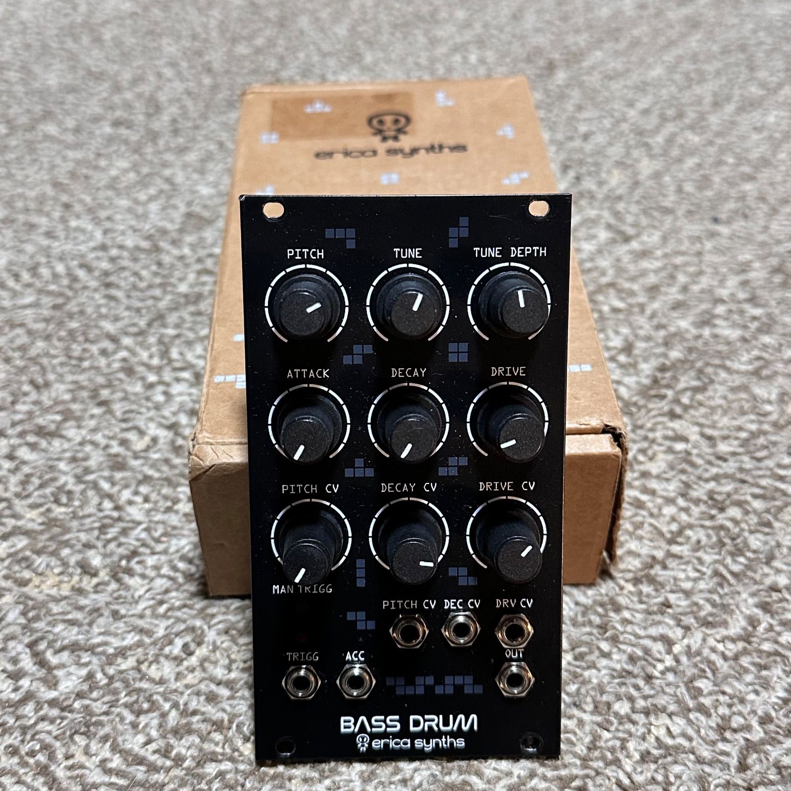 Erica Synths Bass Drum ドラムモジュール