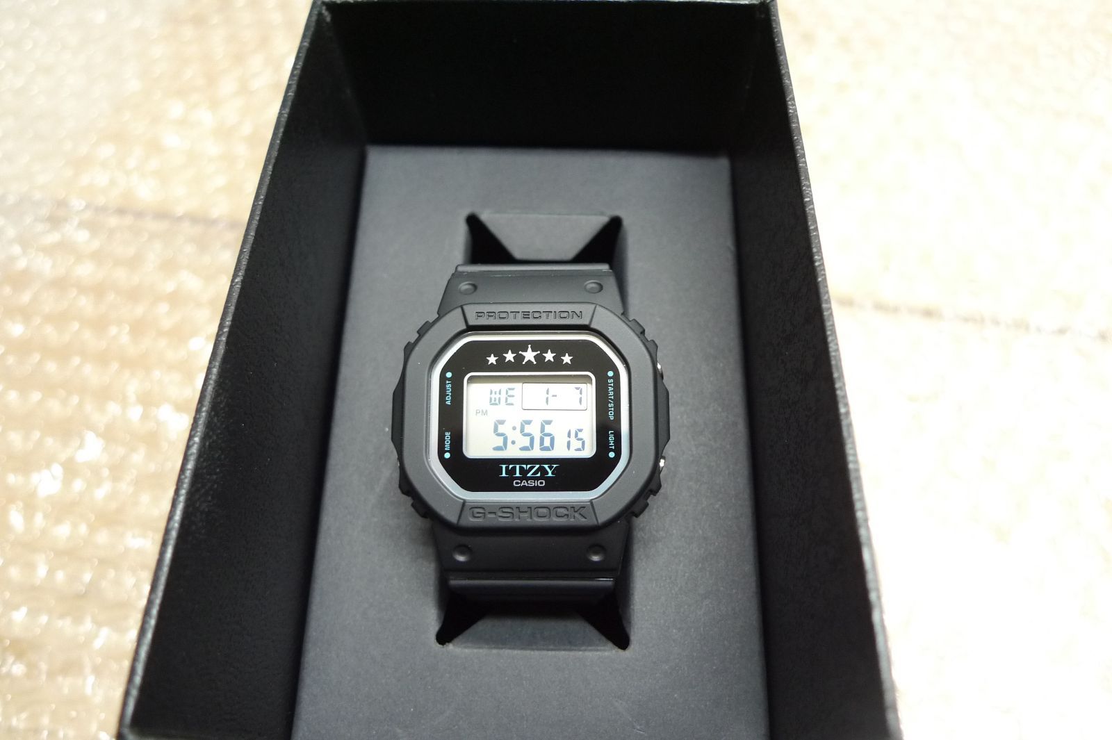 gmd-s 5610 it-1 jr CASIO カシオ G-SHOCK ITZY コラボレーションモデル第2弾 GMD-S IT-1 管理g 0107