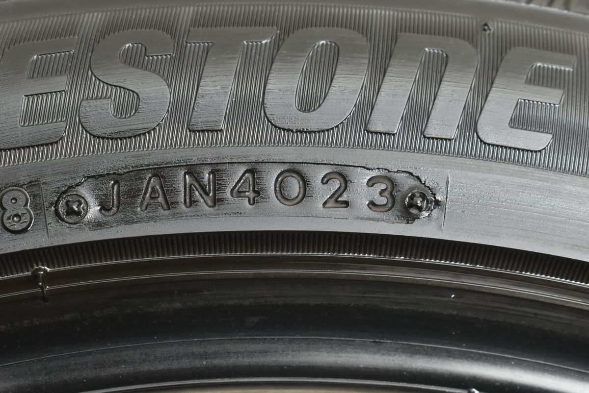 ブリザック スタッドレス　 超美品バリ溝　プリウス　カローラ④ プリウス スタッドレス ブリザック 2023年製 2022年製 バリ溝 岐阜 愛知