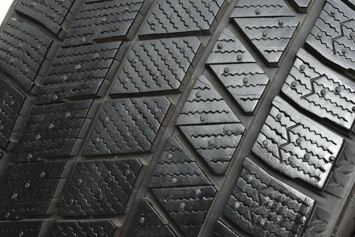 ブリザック スタッドレス　 超美品バリ溝　プリウス　カローラ④ バリ溝 スタッドレス 4本】2023年製 ブリヂストン ブリザック VRX3 225