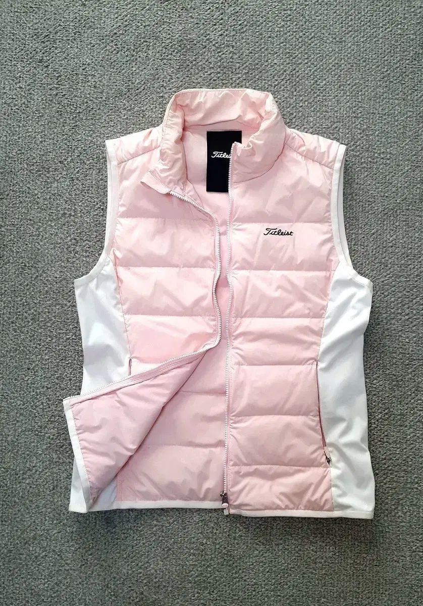 タイトリスト グースダウン スイング ベスト