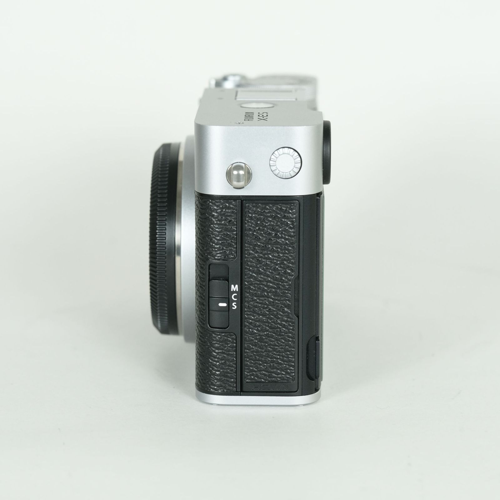 シルバー FUJIFILM