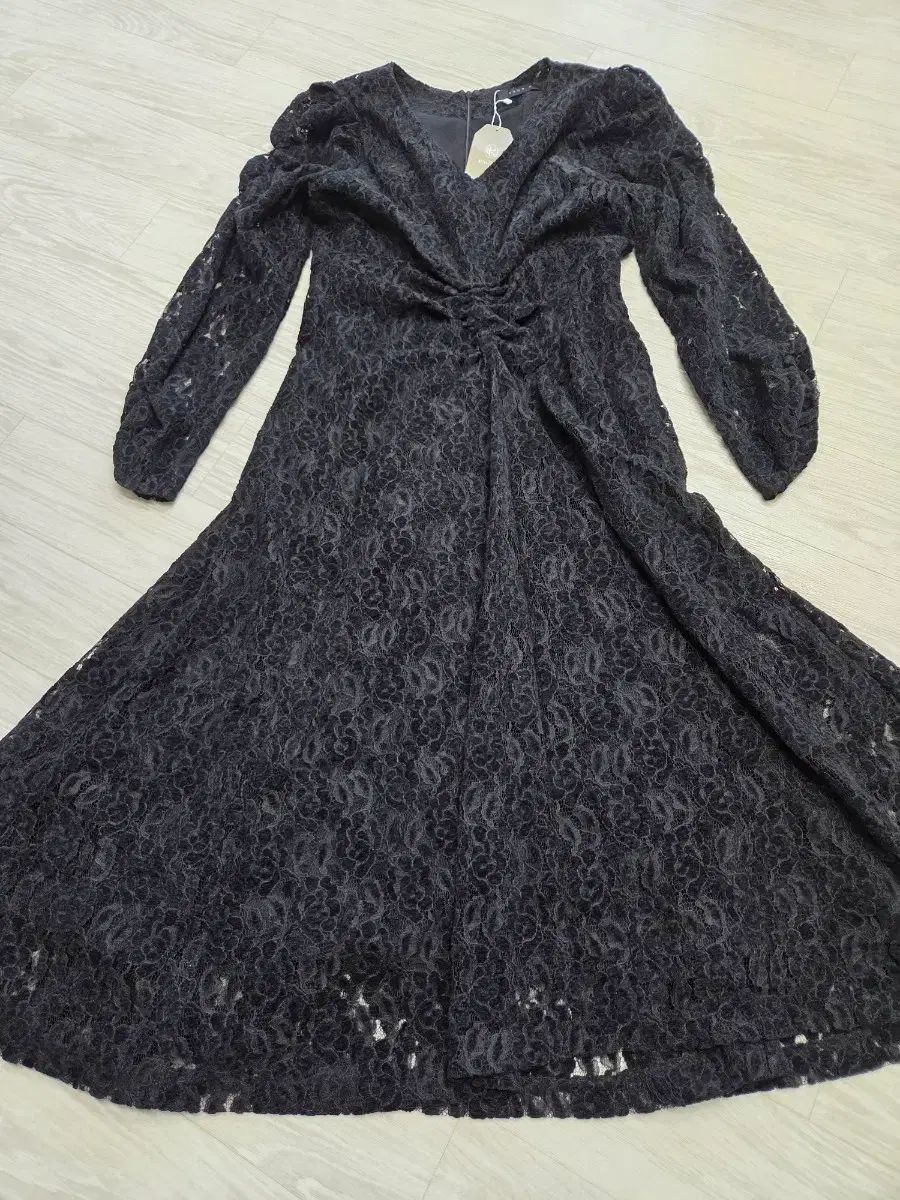 ゲストルック レイ