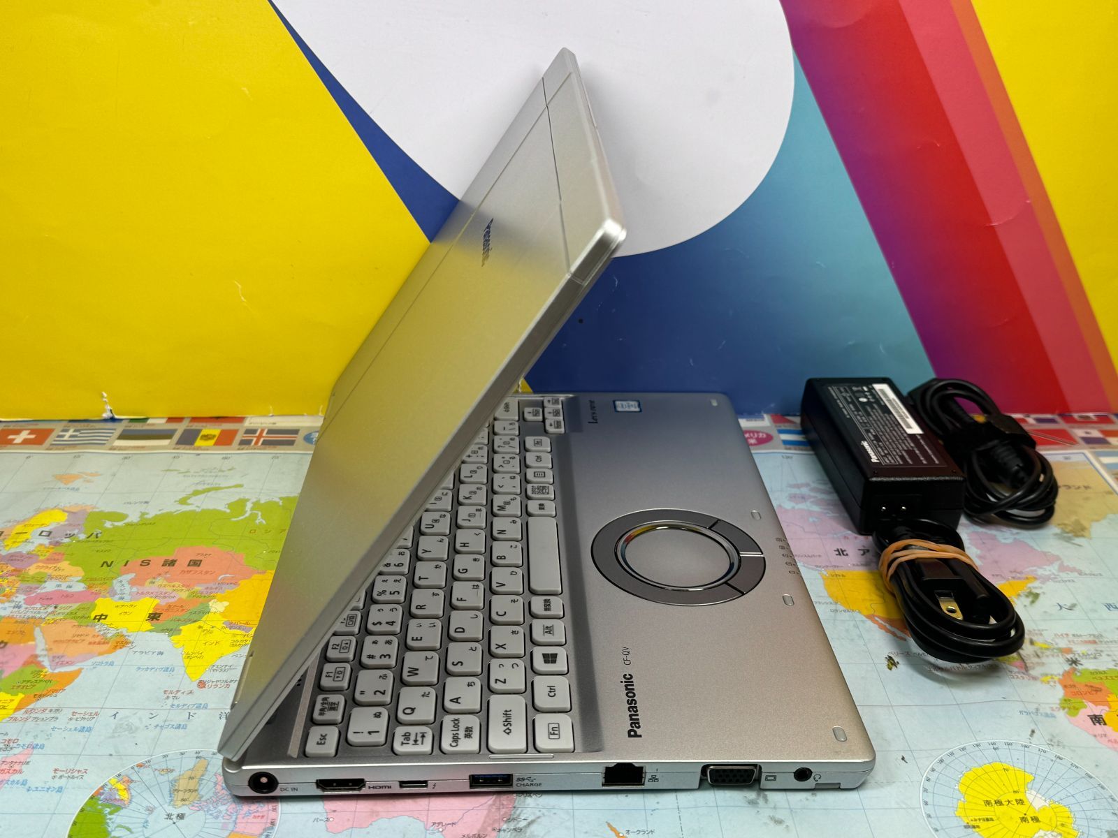 レッツノート Let's note CF-QV8 2in1 タイプ タッチパネル ペン対応/900g台/画面比3:2の12型2in1「レッツノート QV8」 - PC Watch