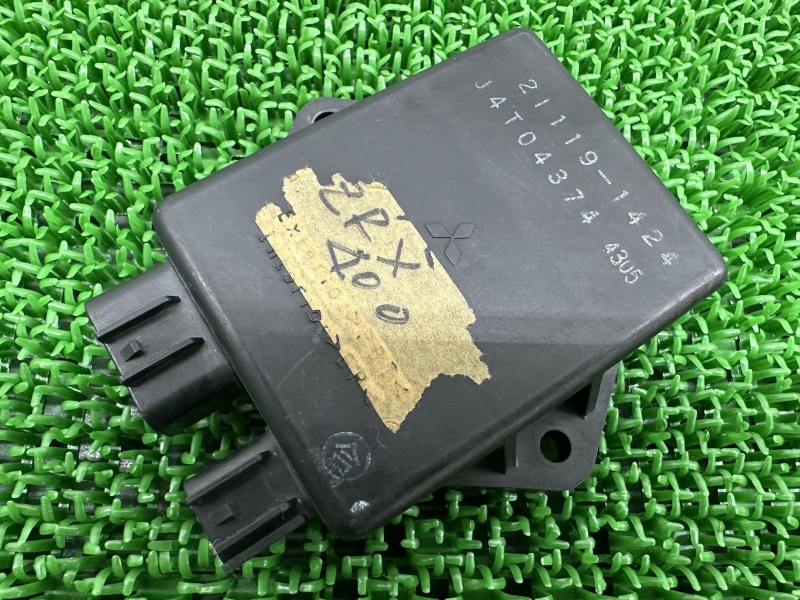 ZRX 400 イグナイター カワサキ バイク 部品 ZR E CDI スパークユニット 機能的問題なし 品薄 車検 zL