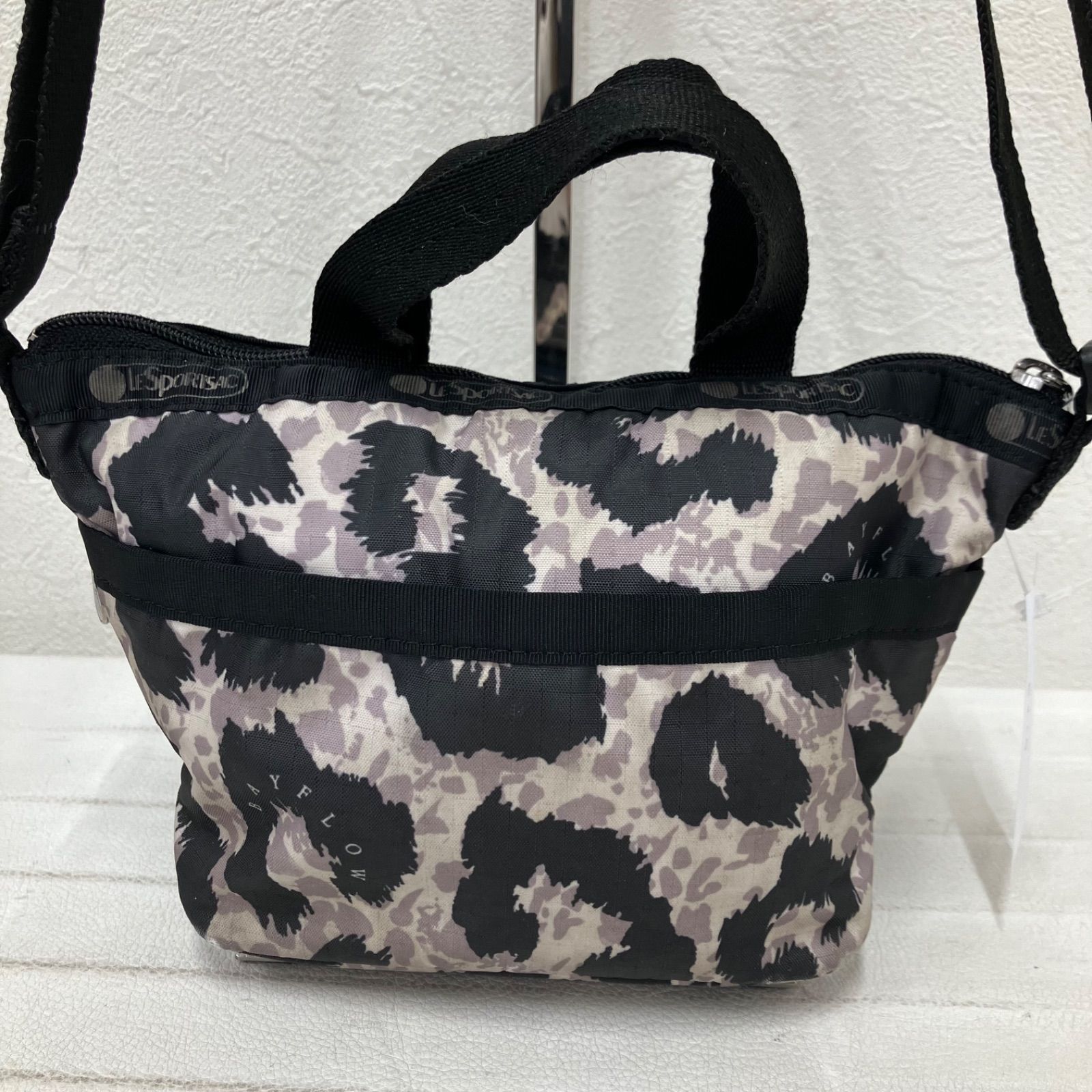 8215 LeSportsac レスポートサック BAYFLOW ベイフロー mini cross 
