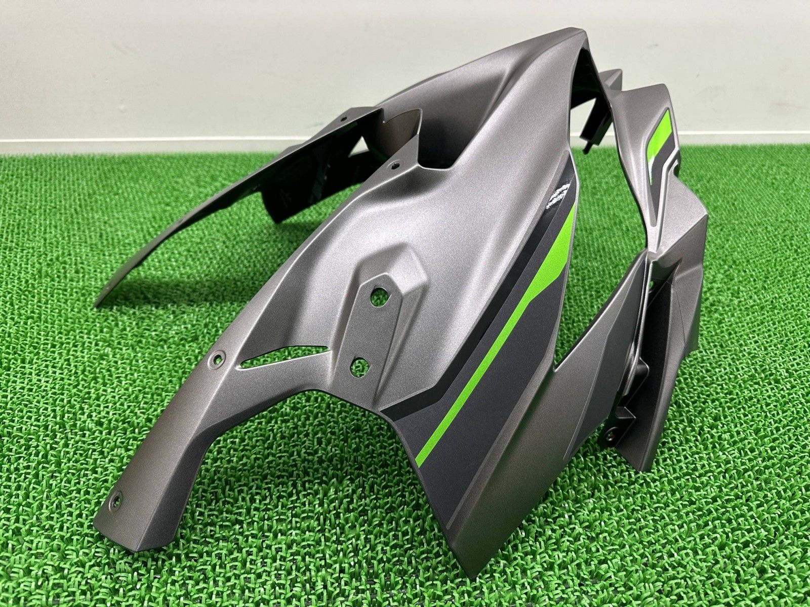 ZX-4R アッパーカウル ガンM 55060-5464-68P カワサキ 純正 中古