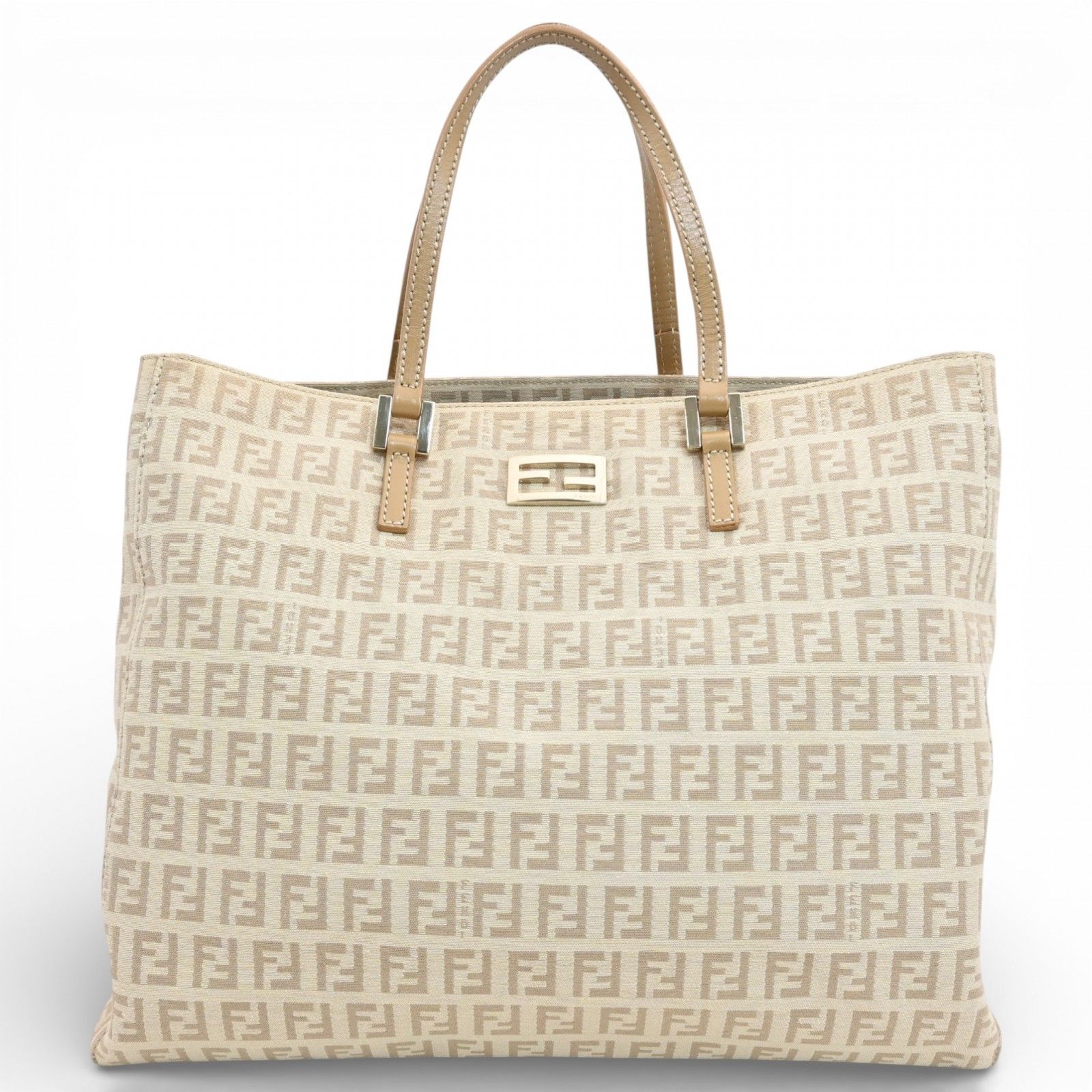 フェンディ ズッキーノ ズッカ ロゴ トートバッグ Bランク fe 4435 rr