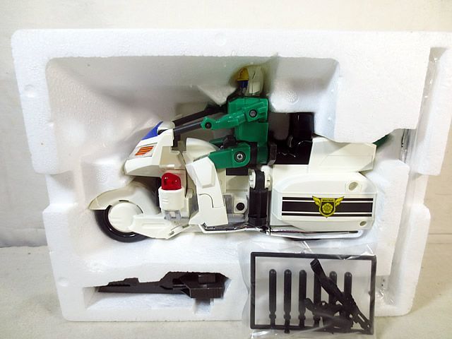 新品同様 タカラ 勇者警察ジェイデッカー 白バイ刑事 ガンマックス