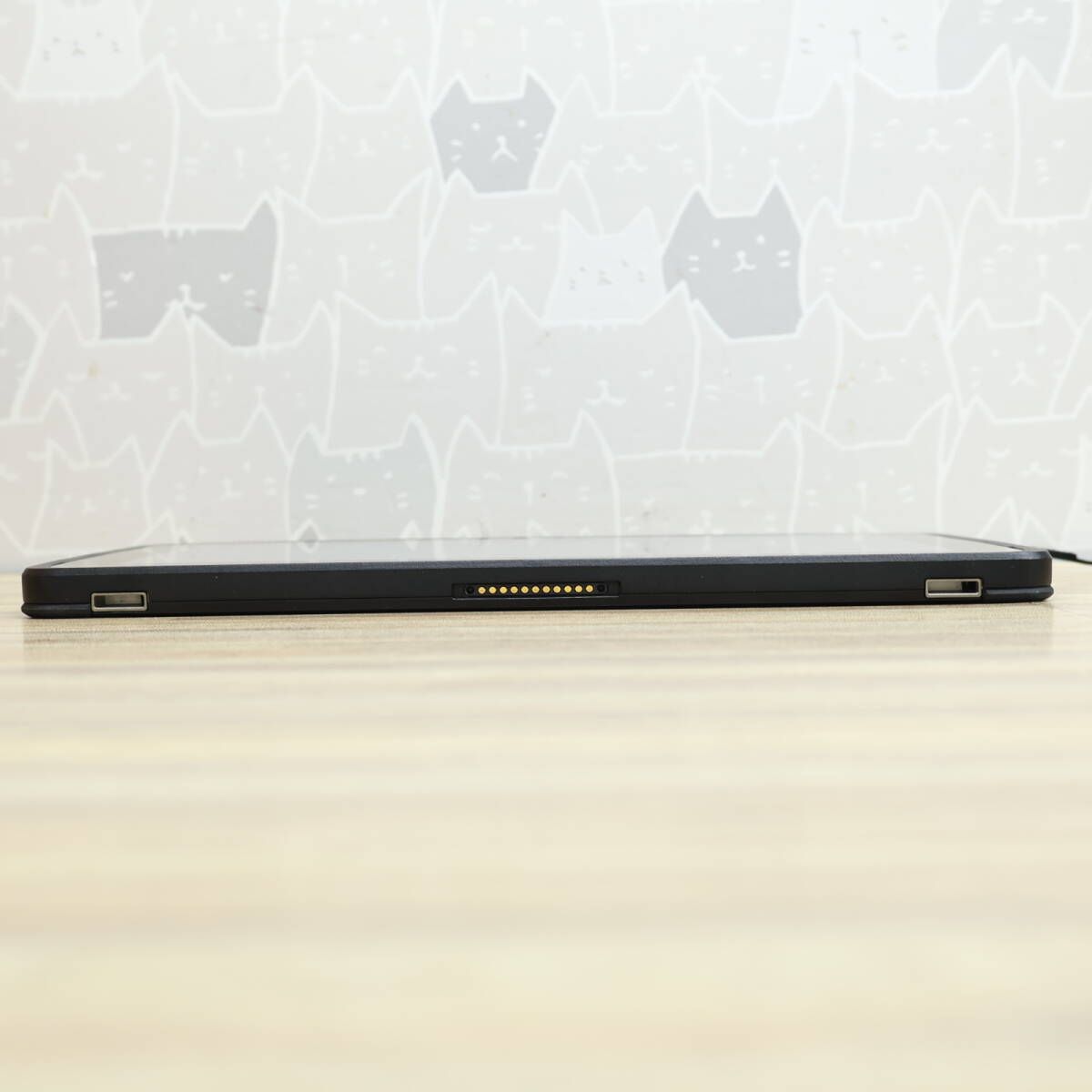 ノートPC ☆防水☆美品 SSD128GB メモリ8GB☆Q509/VE Webカメラ TypeC