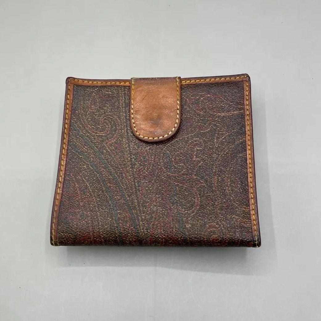 新品未使用✨ETRO エトロ　二つ折り財布　ペイズリー柄　レザー　ブラウン　総柄 ETRO（エトロ） 財布 二つ折り財布 ミニ財布 小銭入れあり レディース