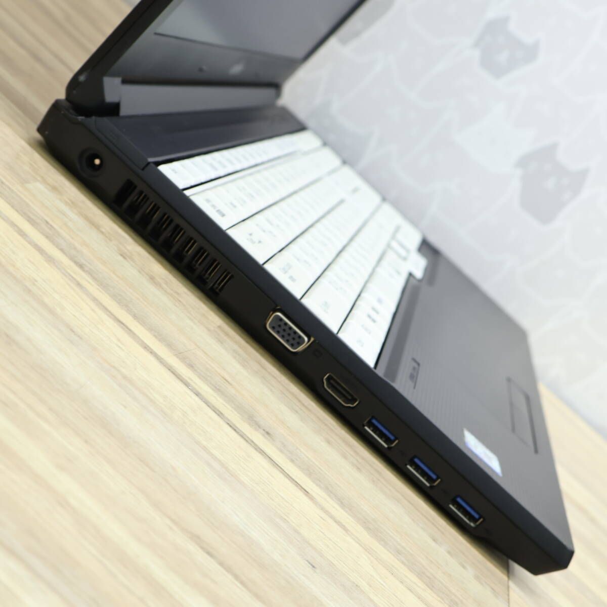 美品 i3-7世代 8GB/500GB Win11 Office付 ノートPC - メルカリ