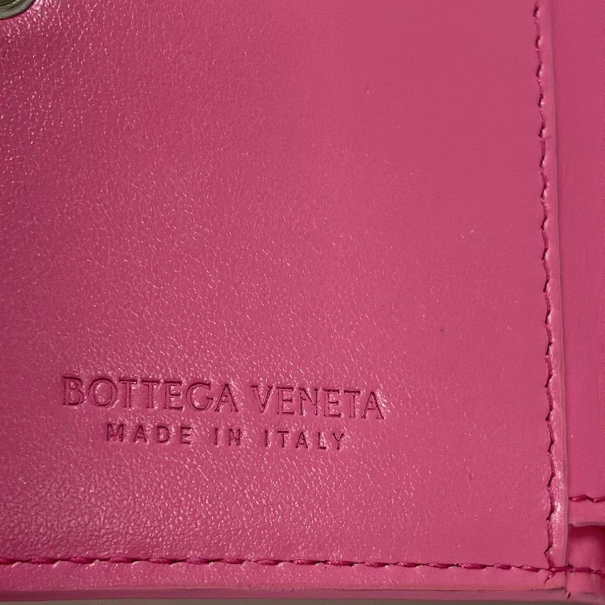 BOTTEGA VENETA(ボッテガヴェネタ) 2つ折り財布 マキシイントレ
