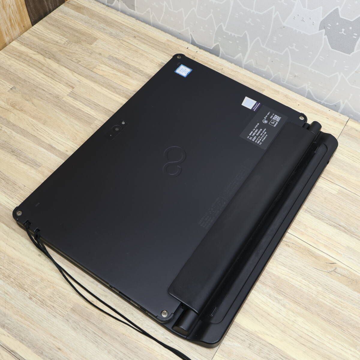 ☆超美品 超美品 高性能8世代4コアi5！SSD128GB メモリ