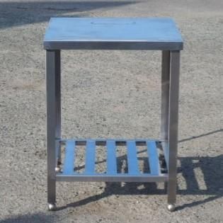 1 業務用 ステンレス 作業台 W 600 D H 800 mm 厨房 cm アングル脚