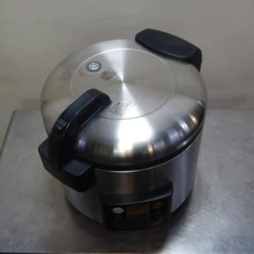 象印　炊飯器　2升　業務用　極め炊き　NS-QC36型　ステンレス Amazon.co.jp: 象印 炊飯器 2升 業務用マイコン炊飯ジャー 極め炊き