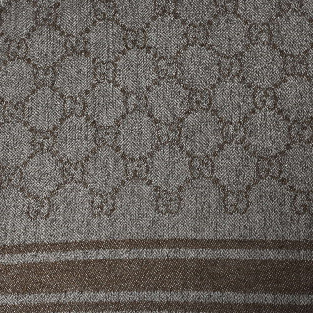 GUCCI GGパターン ファー付きマフラー 210.jpg