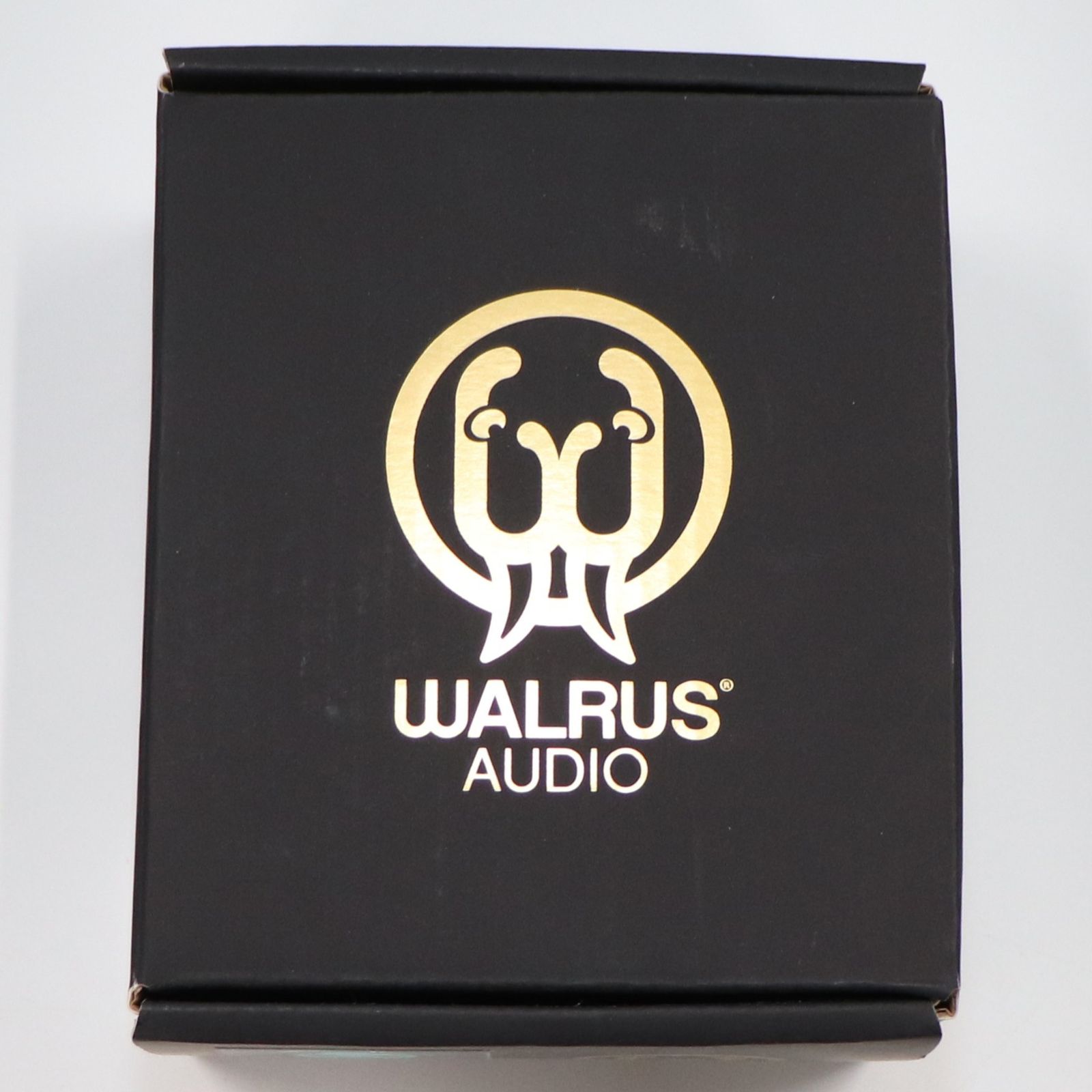 新品】 Walrus Audio Julia V2 ギターエフェクター julia-v2 - メルカリ