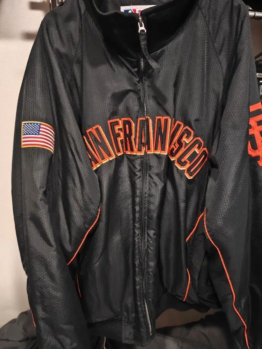 サンフランシスコ マジェスティック 野球スタジアム ジャンパー