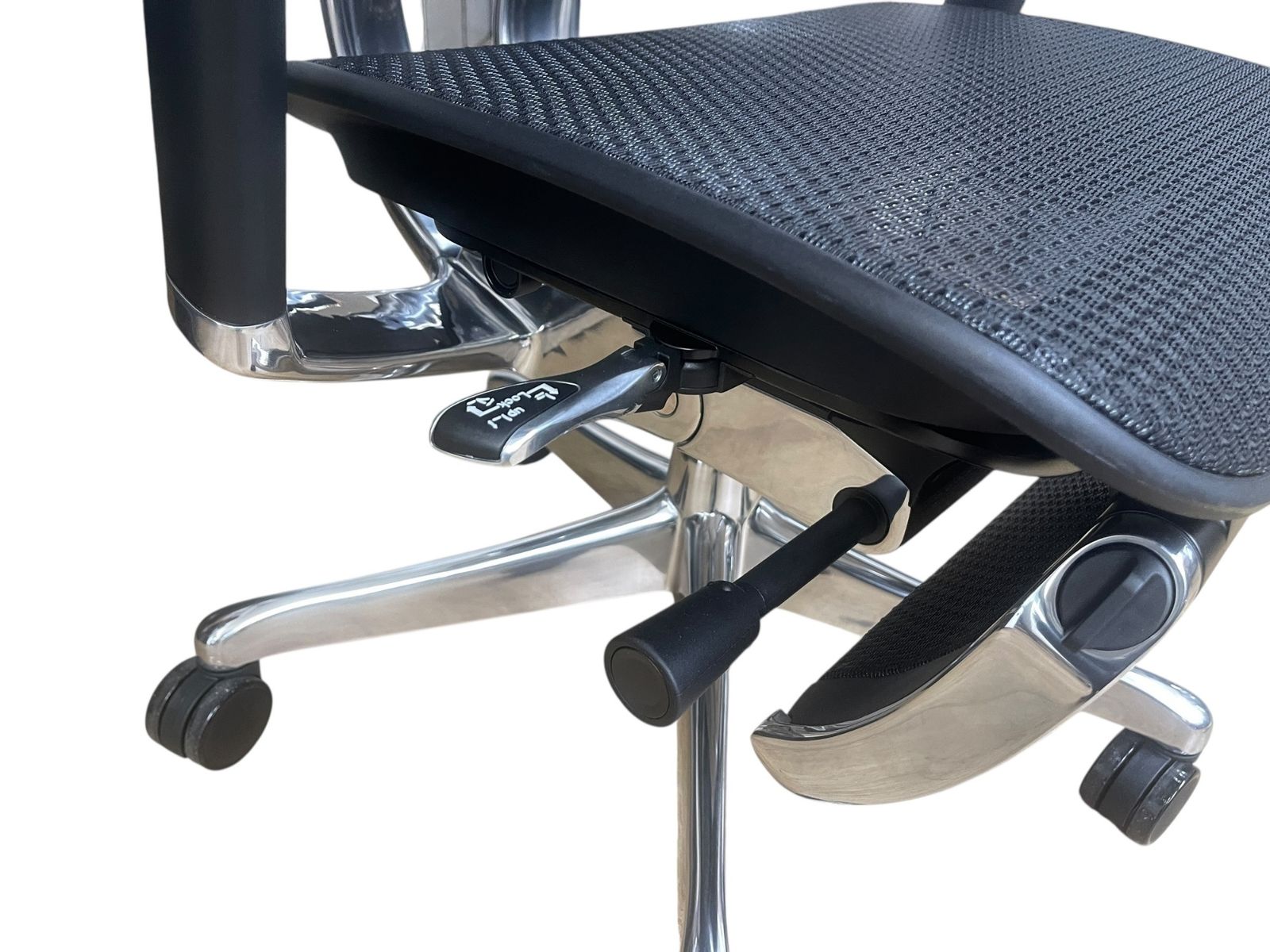  エルゴヒューマンプロ2 Ergohuman Pro 2 オットマン内蔵型 DR 高機能オフィスチェア メッシュ ブラック 人間工学設計 可動アーム 昇降リクライニング機能付き2197661 2 197 661 座り心地良い オフィスチェア ワークチェア 椅子 チェア