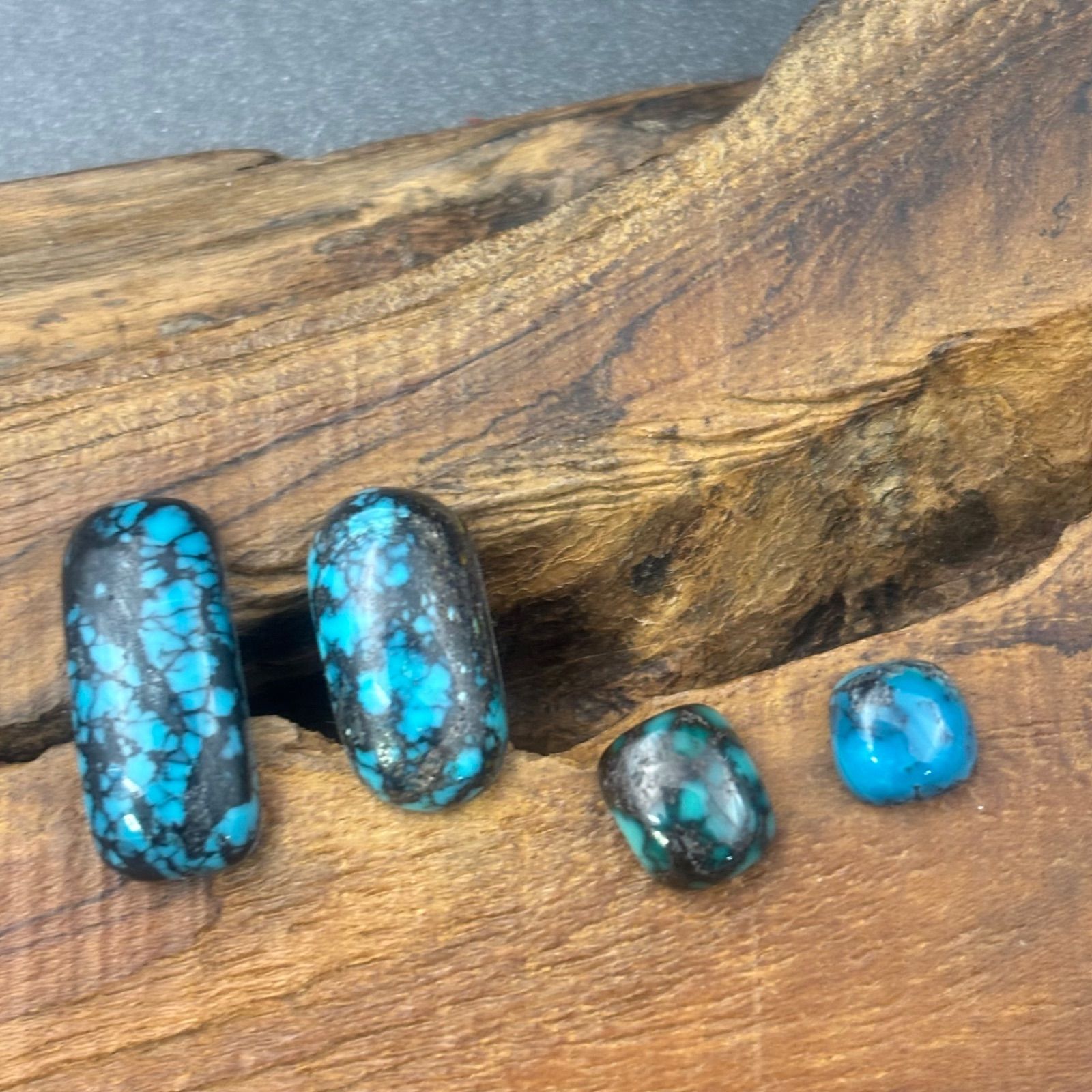 ターコイズ　スパイダーウェイブ 人気者☆スパイダーウェブターコイズ ブラックウェブ Turquoise