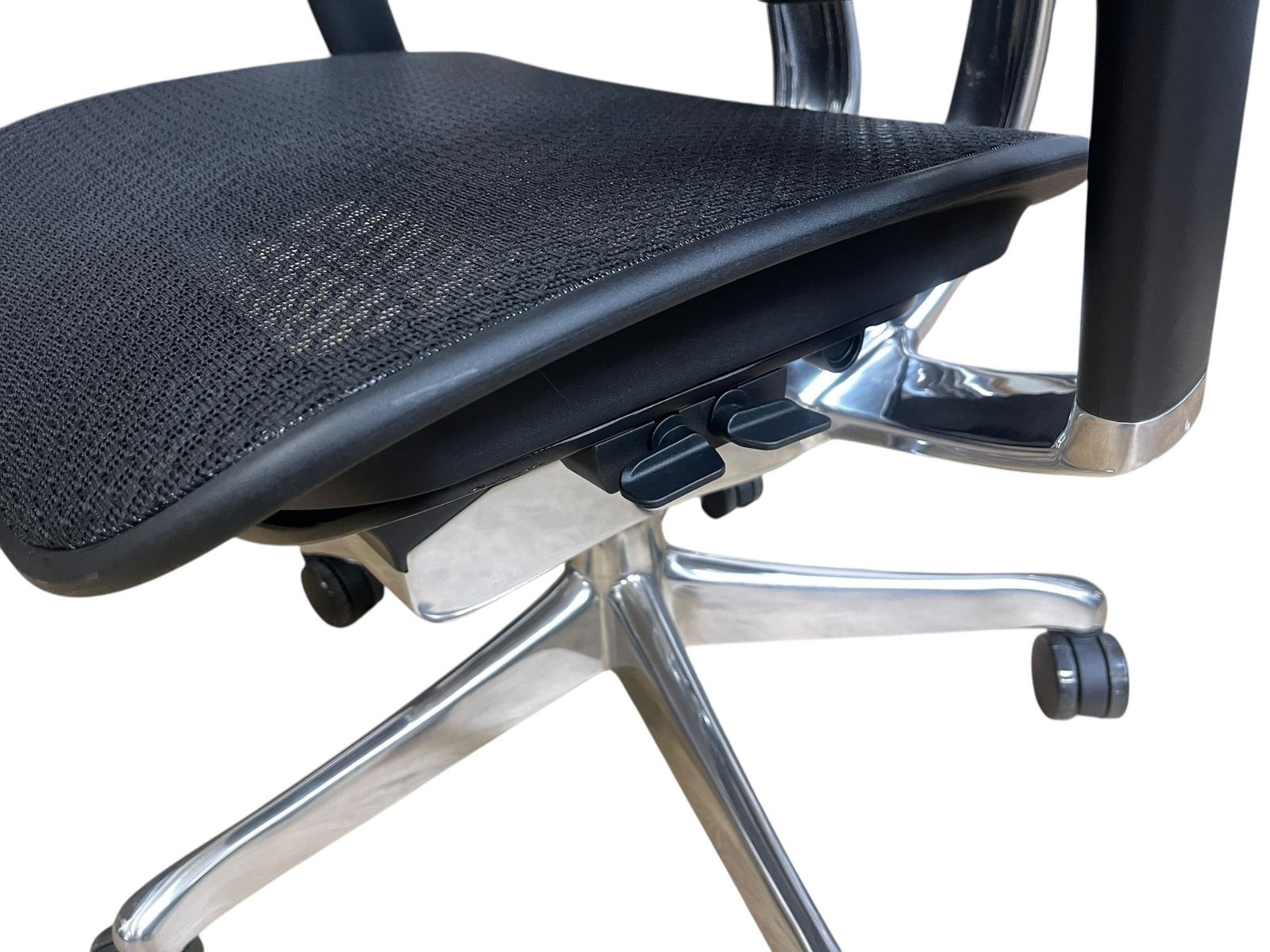 メッシュ グレー