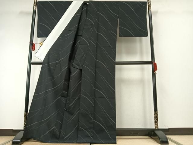  平和屋着物▽本塩沢 単衣 110亀甲 変わり縞 黒地 正絹 fy 紬 着物