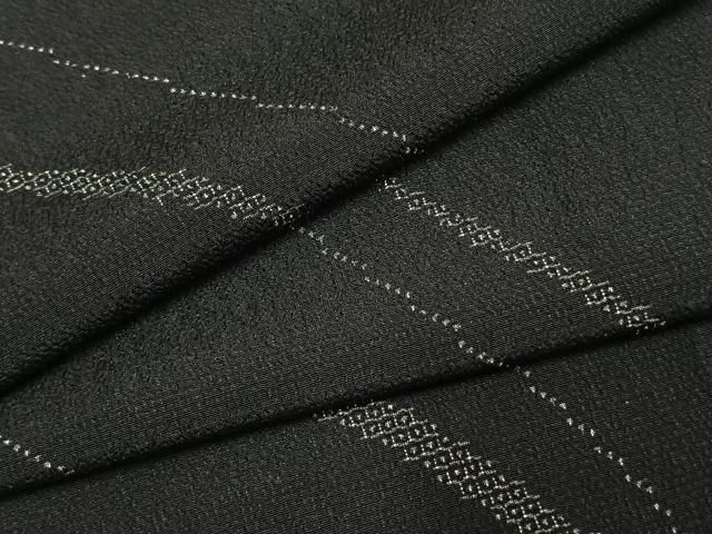 平和屋着物▽本塩沢 単衣 110亀甲 変わり縞 黒地 正絹 fy