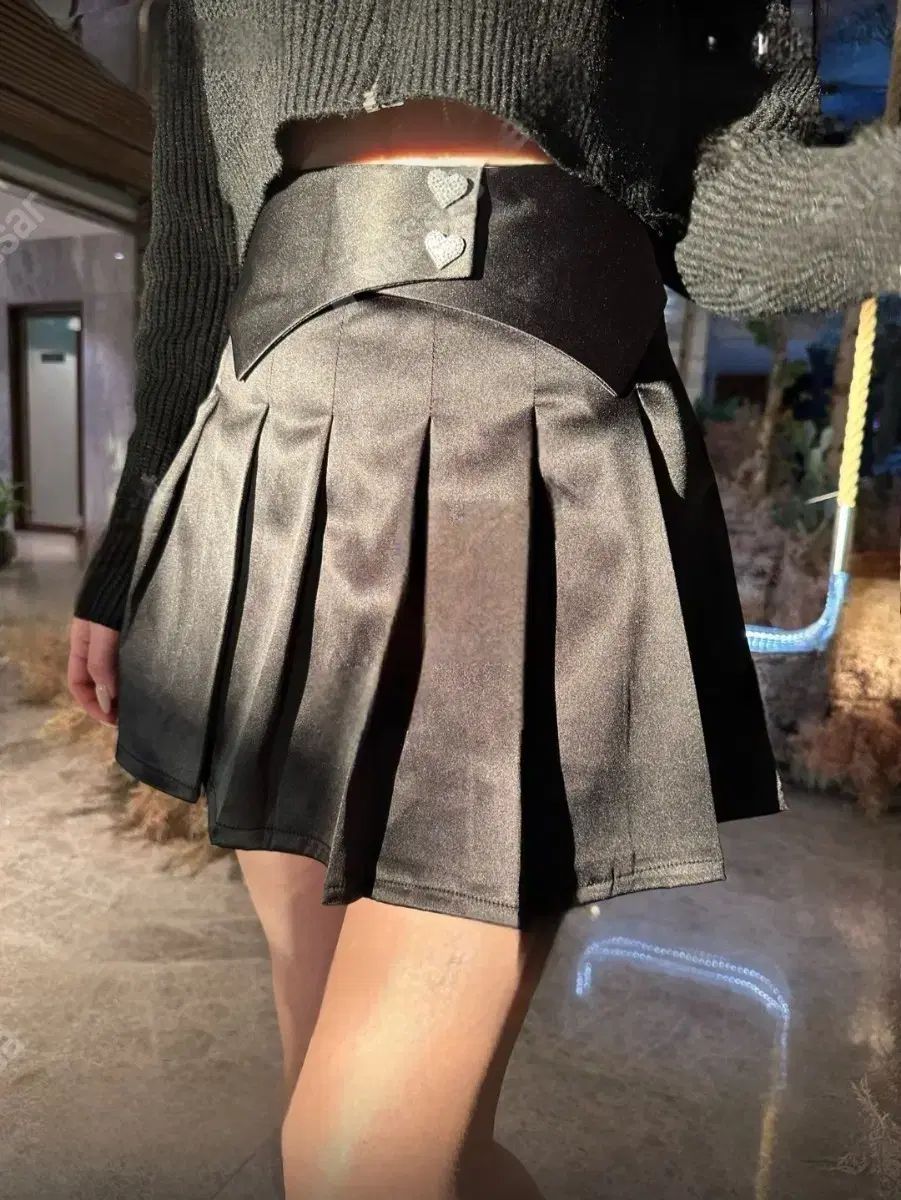 輸入衣類 ミュウ ハート サテン プリーツ ミニスカート