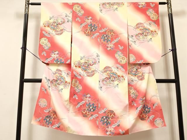 平和屋着物 七五三 女の子 ７歳 祝着 四つ身 飛鶴鞠花文 暈し染め 金彩 ma