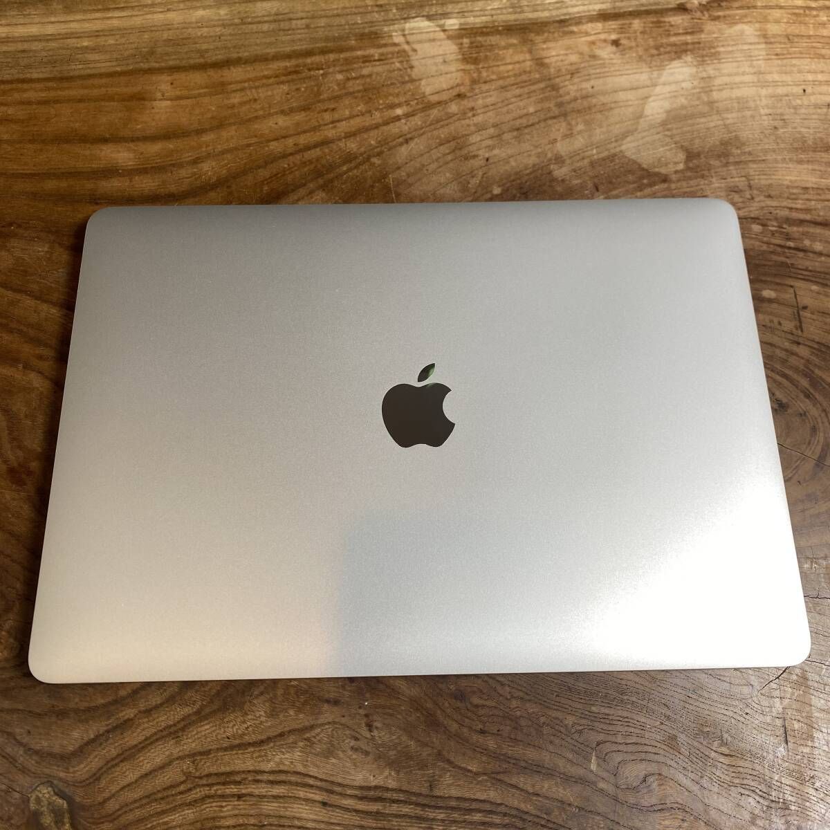 外装極美品 MacBook Pro 13 Core i7 メモリ32GB MacBook pro 13インチ 2020 i7 メモリ32GB管2862